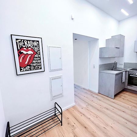 Inner City Design Loft Innsbruck Bagian luar foto