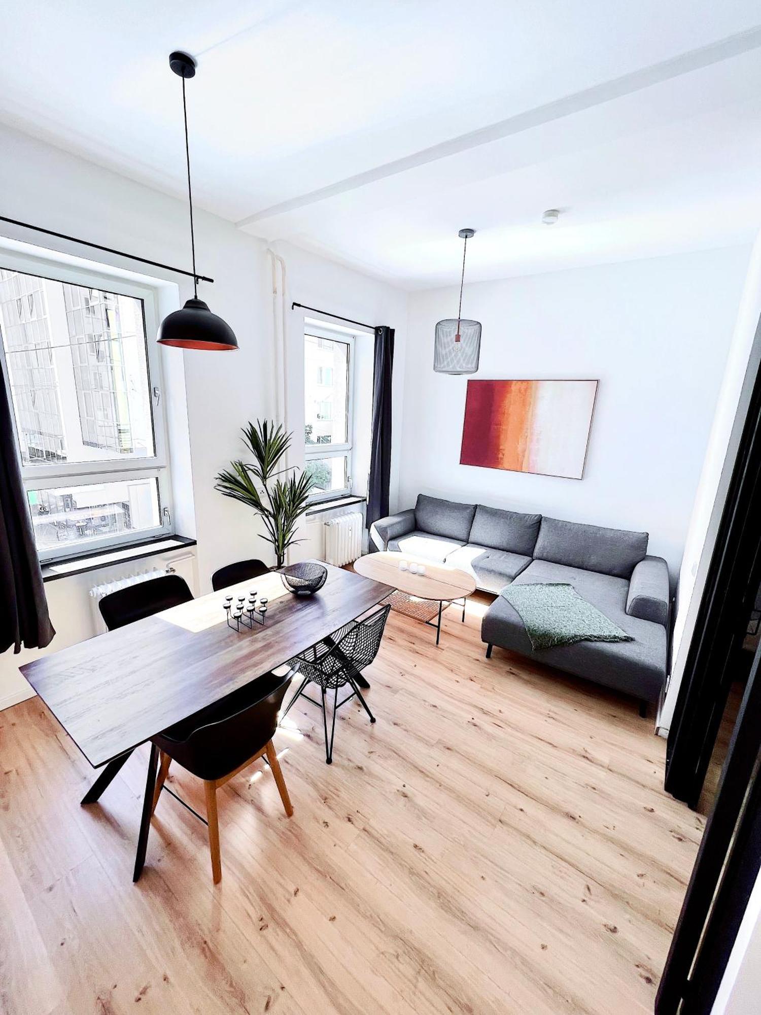 Inner City Design Loft Innsbruck Bagian luar foto